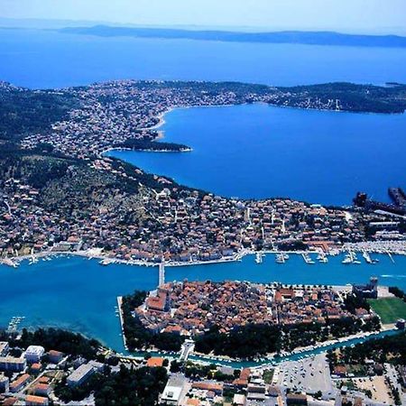 Apartments Fani Trogir Extérieur photo