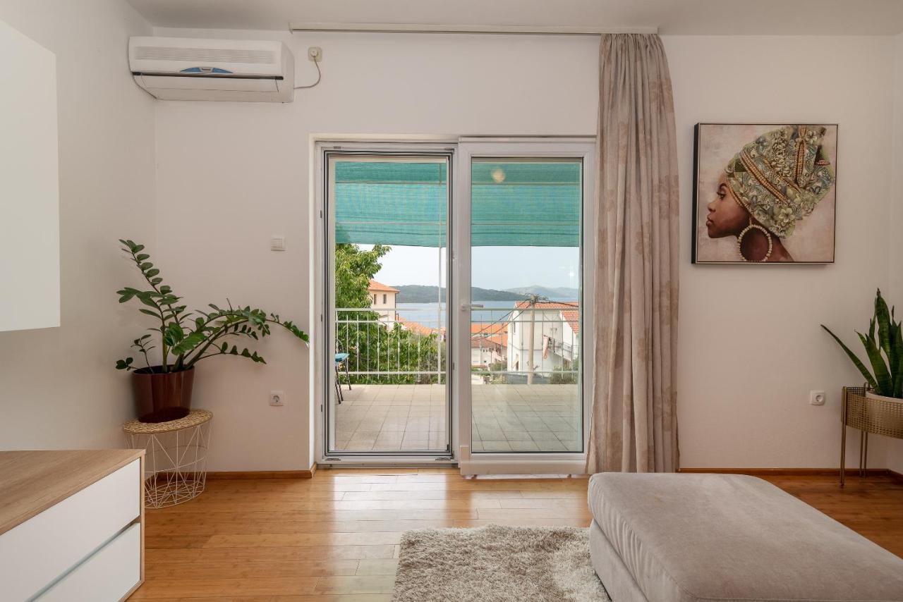 Apartments Fani Trogir Extérieur photo