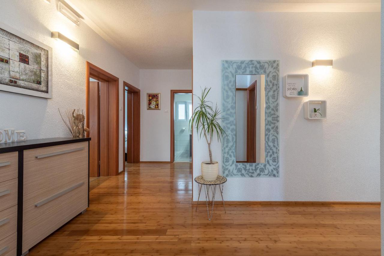 Apartments Fani Trogir Extérieur photo