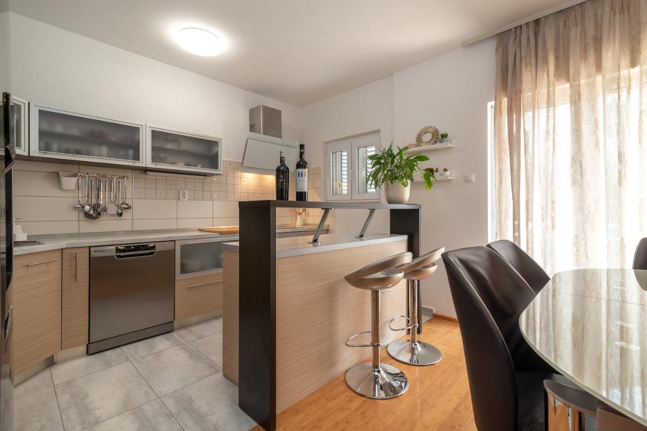 Apartments Fani Trogir Extérieur photo