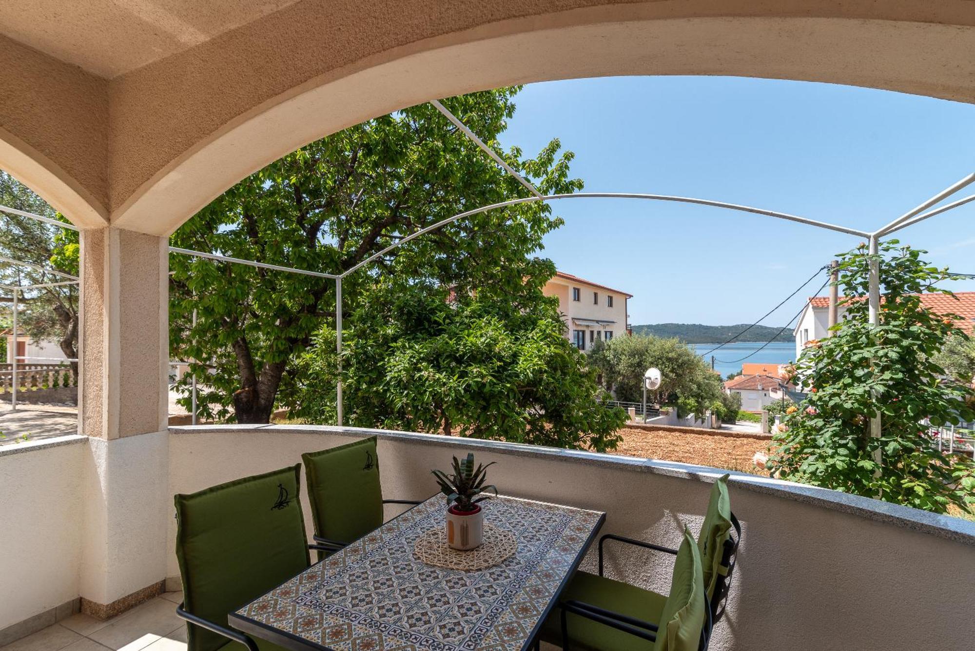 Apartments Fani Trogir Extérieur photo