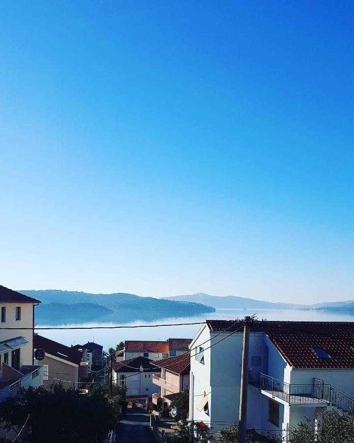 Apartments Fani Trogir Extérieur photo